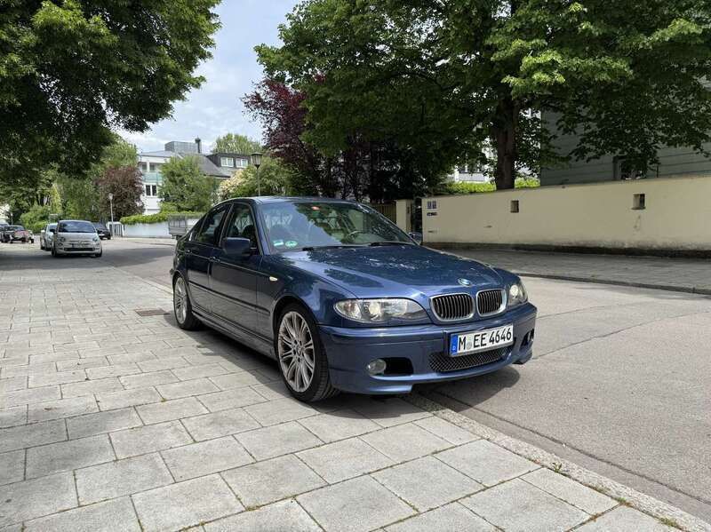 Blau Gebraucht 2004 BMW 330 M Sport Limousine | 4.999 € (Superpreis) - Bild 1/4