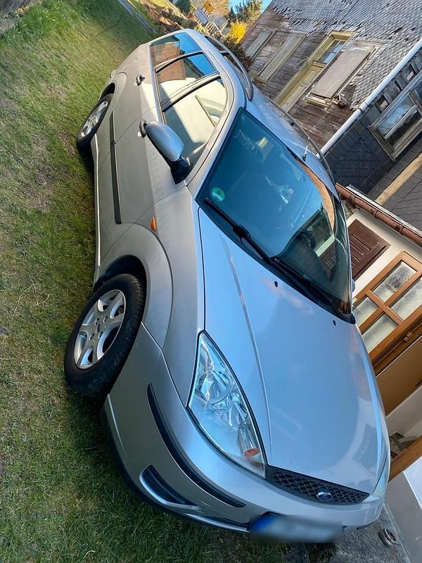 Usata Ford Focus 101 CV (74 kW) 2004 Argento Station wagon