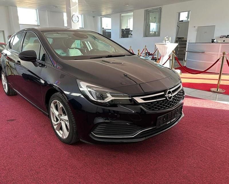 Gebraucht Opel Astra Dynamic 150 PS (110 kW) 2018 Other Limousine
