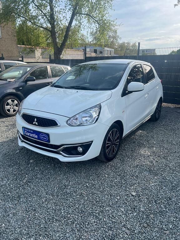 Gebraucht Mitsubishi Space Star Active 80 PS (58 kW) 2018 Weiß Kleinwagen