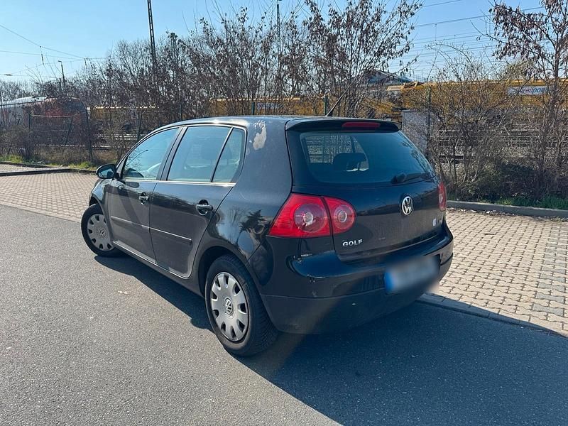 Gebraucht VW Golf V 102 PS (75 kW) 2007 Schwarz Limousine