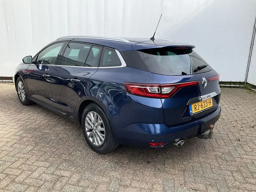 Gebraucht Renault Mégane Bose Edition 111 PS (81 kW) 2017 Blau Kombi