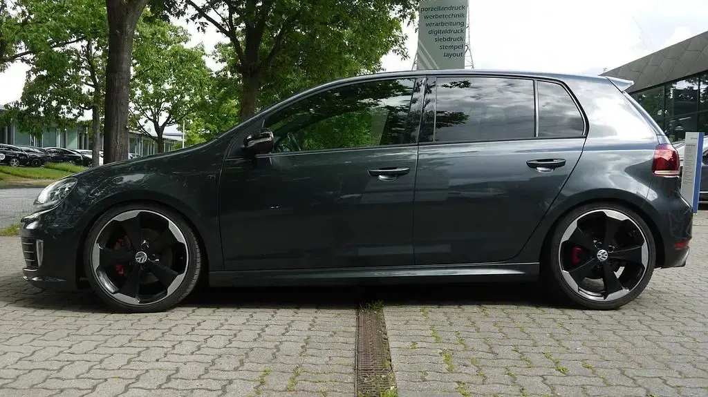 Gebraucht VW Golf VI Edition 235 PS (172 kW) 2012 Schwarz Kleinwagen