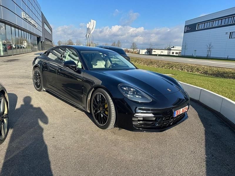 Schwarz Gebraucht 2019 Porsche Panamera Turbo S Limousine | 99.000 € (Teuer) - Bild 1/4