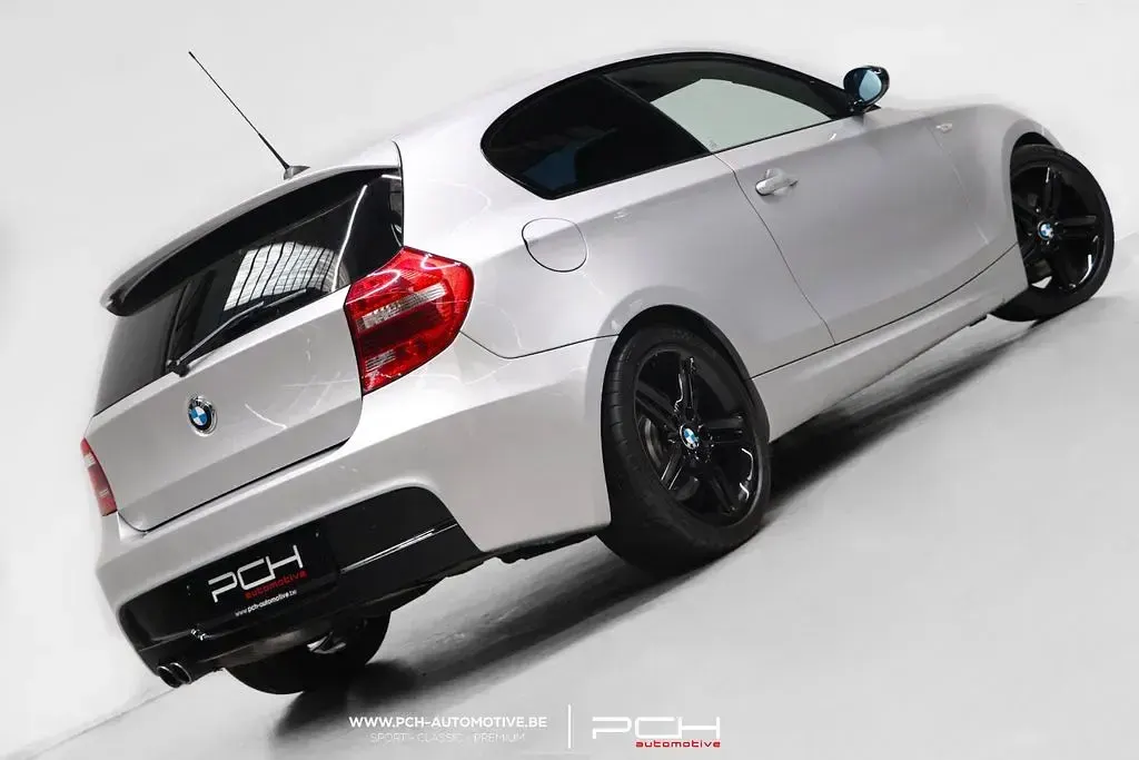 Gebraucht BMW 130 M Sport 265 PS (194 kW) 2007 Silber Kleinwagen