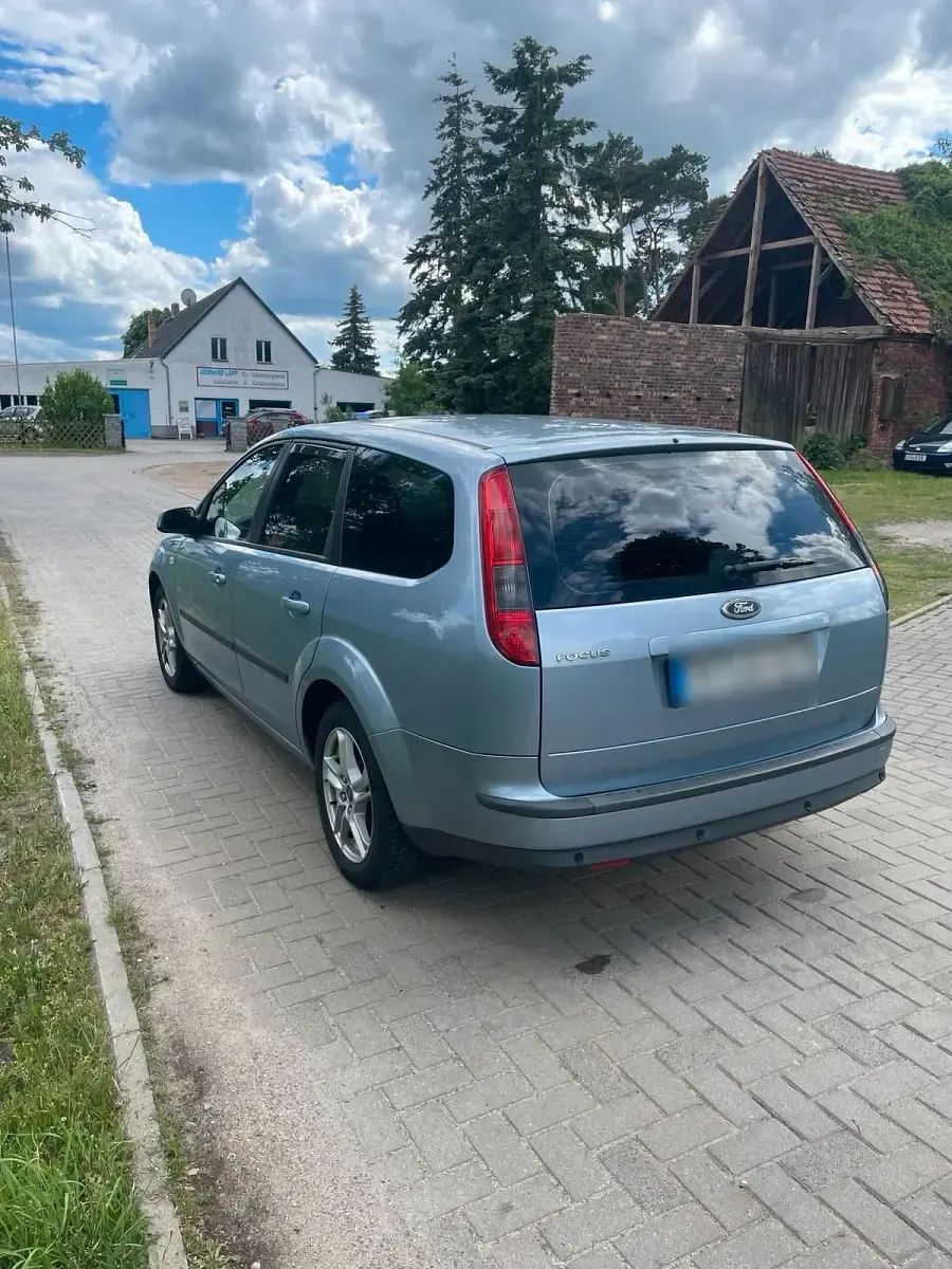 Gebraucht Ford Focus 101 PS (74 kW) 2007 Kombi