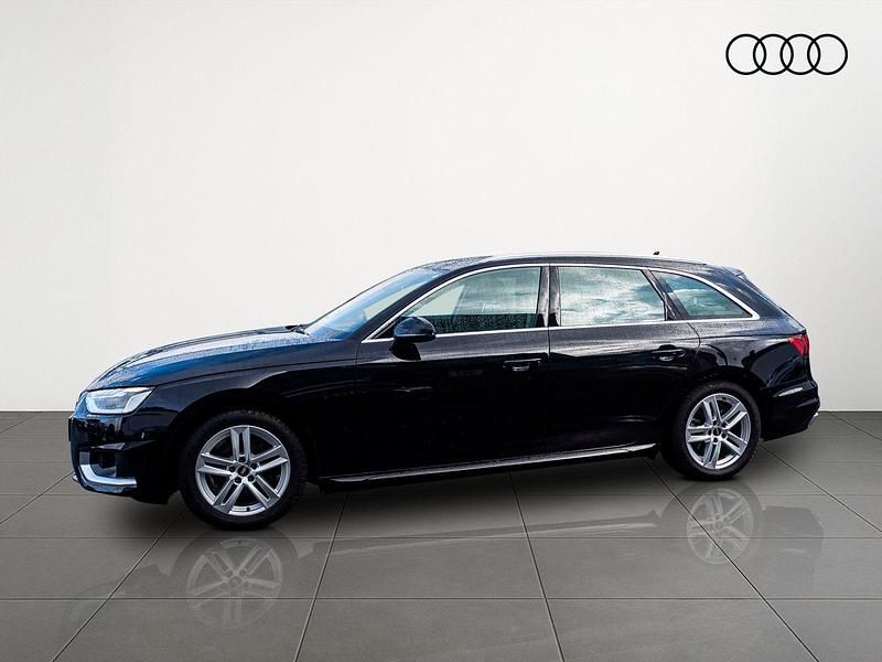Gebraucht Audi A4 Advanced Plus 150 PS (110 kW) 2024 Brillantschwarz Kombi