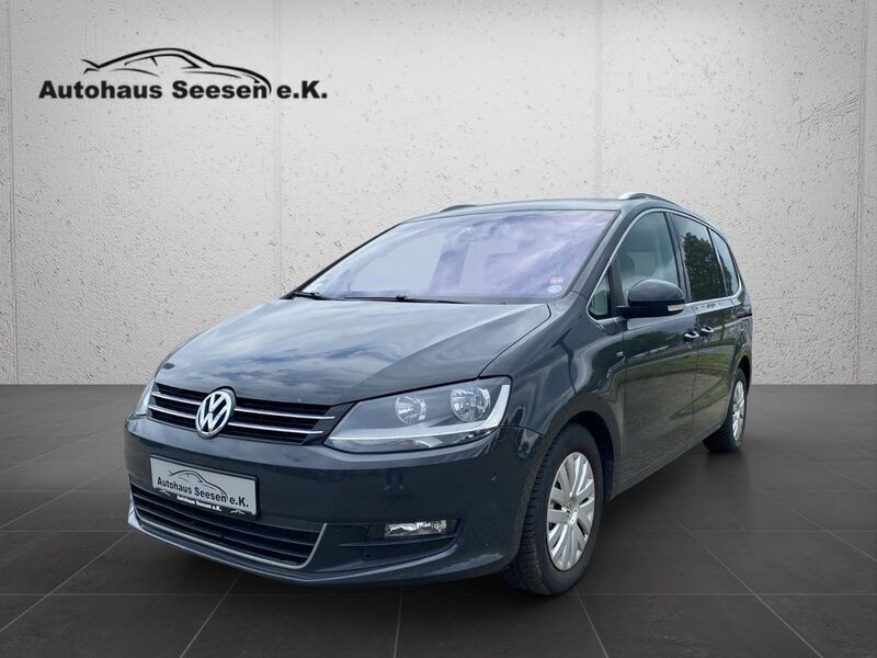 Gebraucht VW Sharan Cup 140 PS (102 kW) 2014 Grau Van / Kleinbus