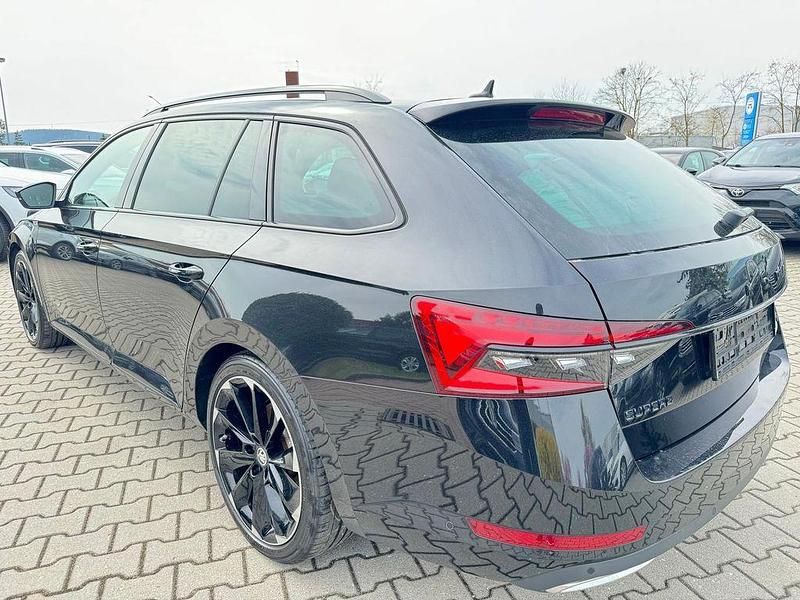 Gebraucht Skoda Superb SportLine 200 PS (147 kW) 2022 Schwarz Limousine