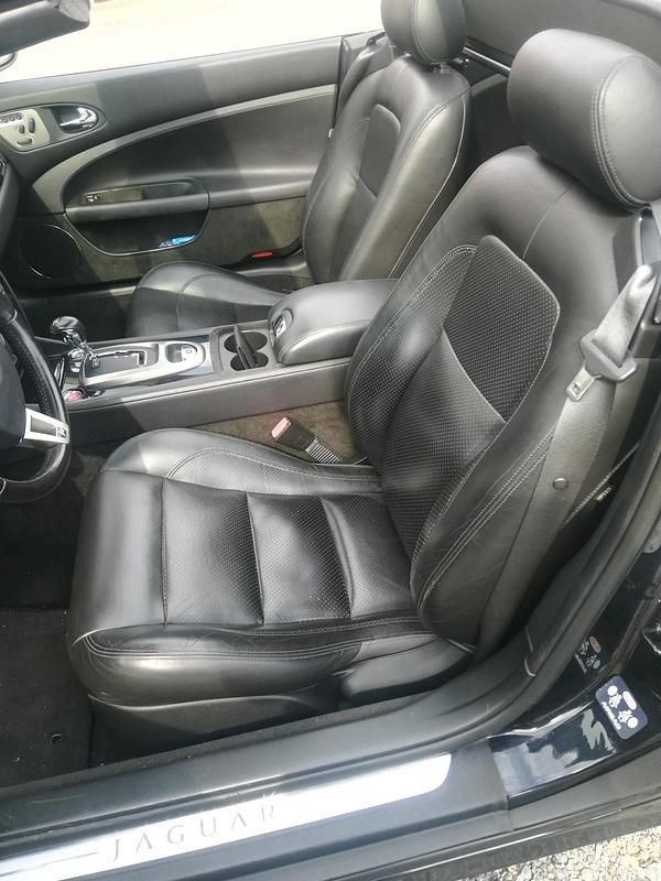 Gebraucht Jaguar XKR 416 PS (305 kW) 2008 Schwarz Cabrio