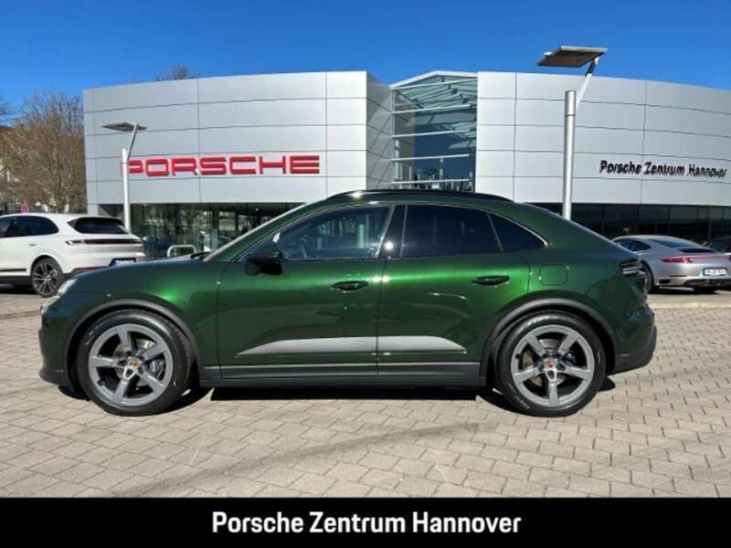 Gebraucht Porsche Macan 264 kW (360 PS) 2025 Gruen SUV