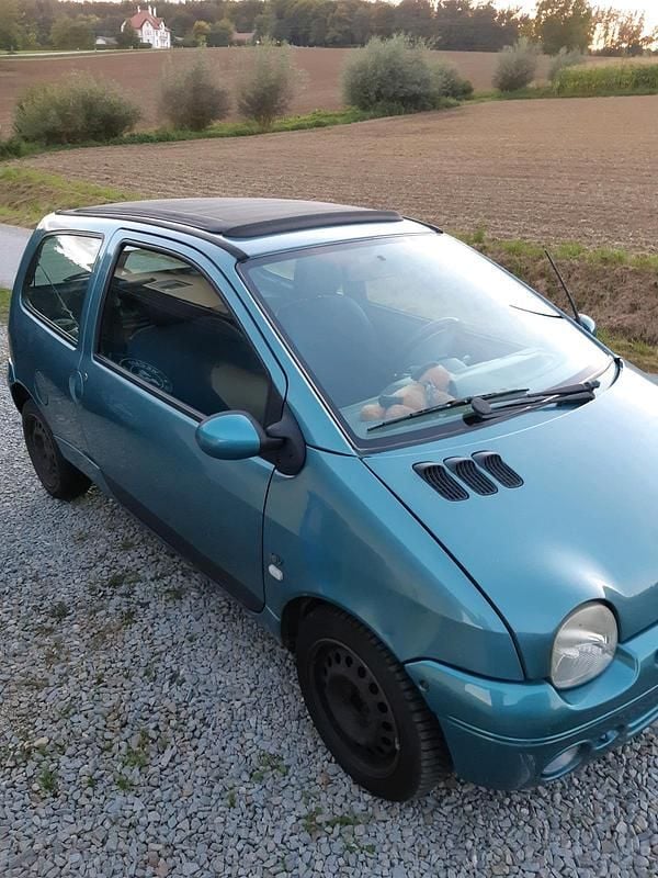 Blau Gebraucht 2003 Renault Twingo Kleinwagen | 1.000 € - Bild 1/4