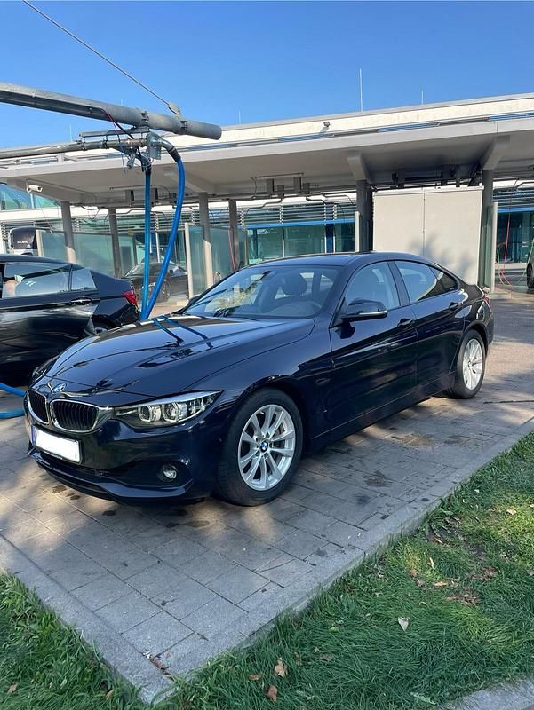 Blau Gebraucht 2017 BMW 420 Gran Coupé Advantage Coupé | 15.900 € (Fairer Preis) - Bild 1/4