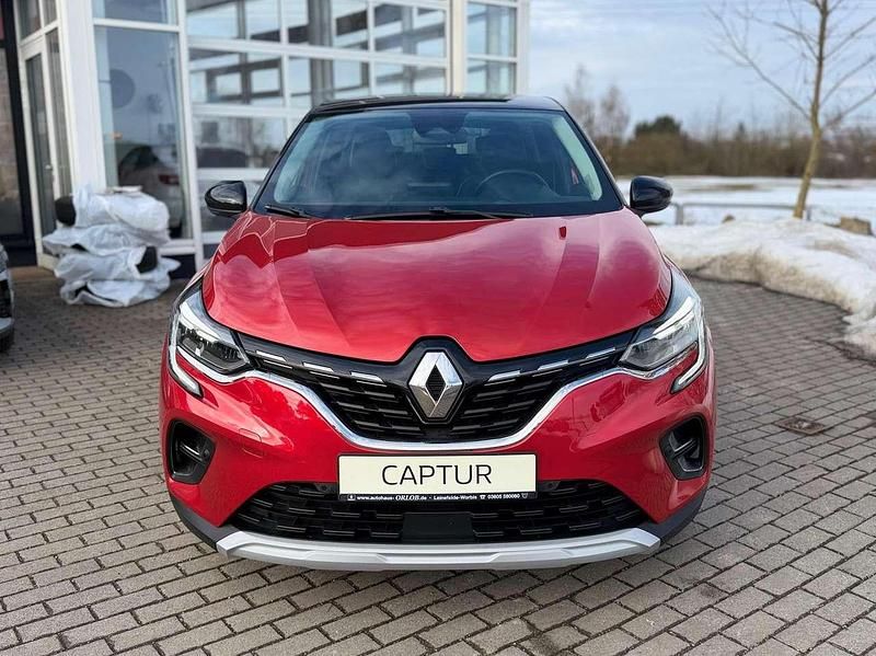 Gebraucht Renault Captur Intens 91 PS (66 kW) 2021 Xpa dezirrot+blackpearlschw. SUV