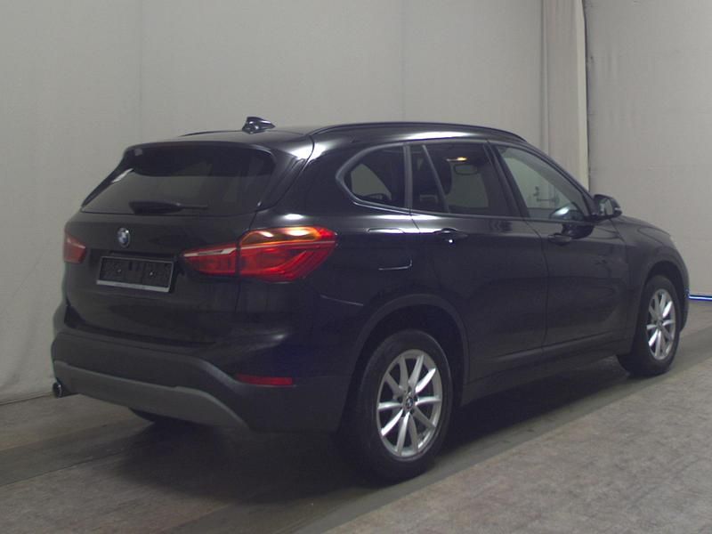 Gebraucht BMW X1 Advantage 140 PS (102 kW) 2018 Schwarz SUV