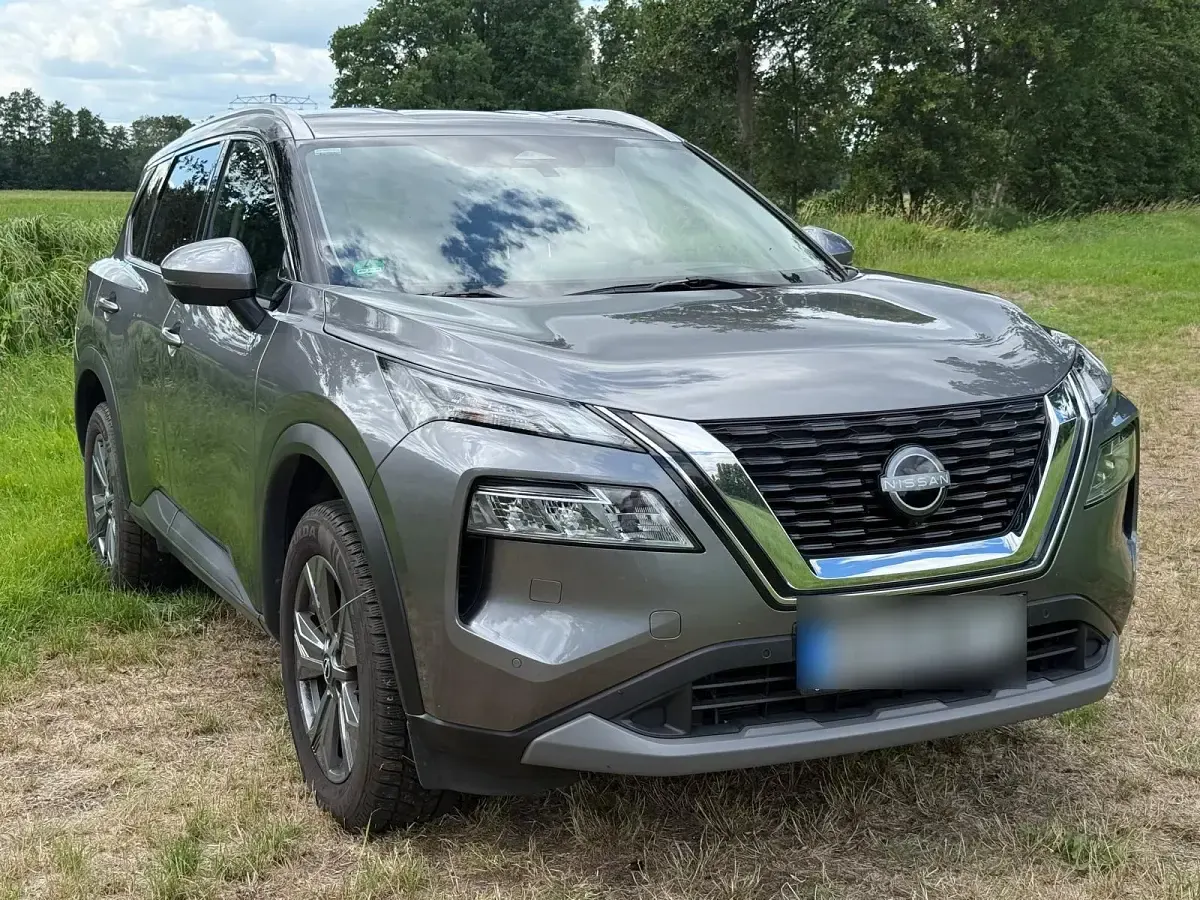 Gebraucht Nissan X-Trail 163 PS (119 kW) 2024 Grau SUV