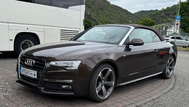 Braun Gebraucht 2014 Audi A5 Cabriolet Comfort Cabrio | 11.900 € (Superpreis) - Bild 1/4