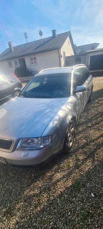 Gebraucht Audi A6 193 PS (141 kW) 2000 Silber Kombi