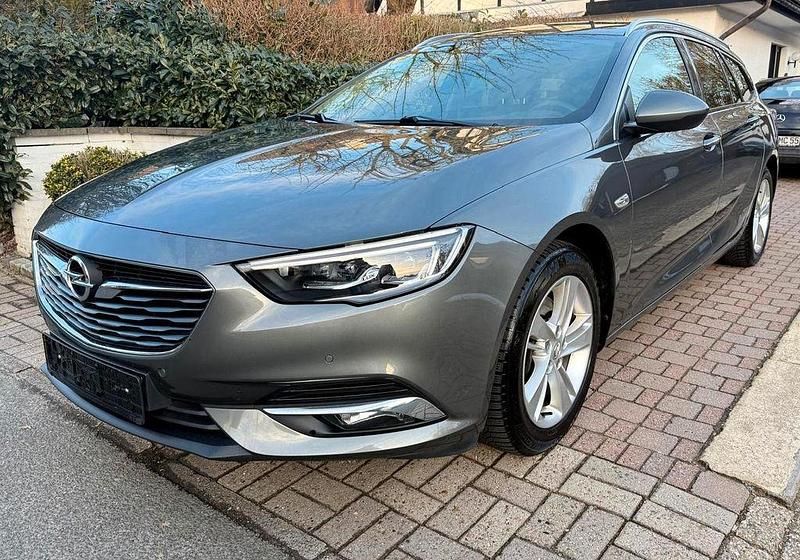 Gebraucht Opel Insignia Edition 136 PS (100 kW) 2019 Grau Kombi