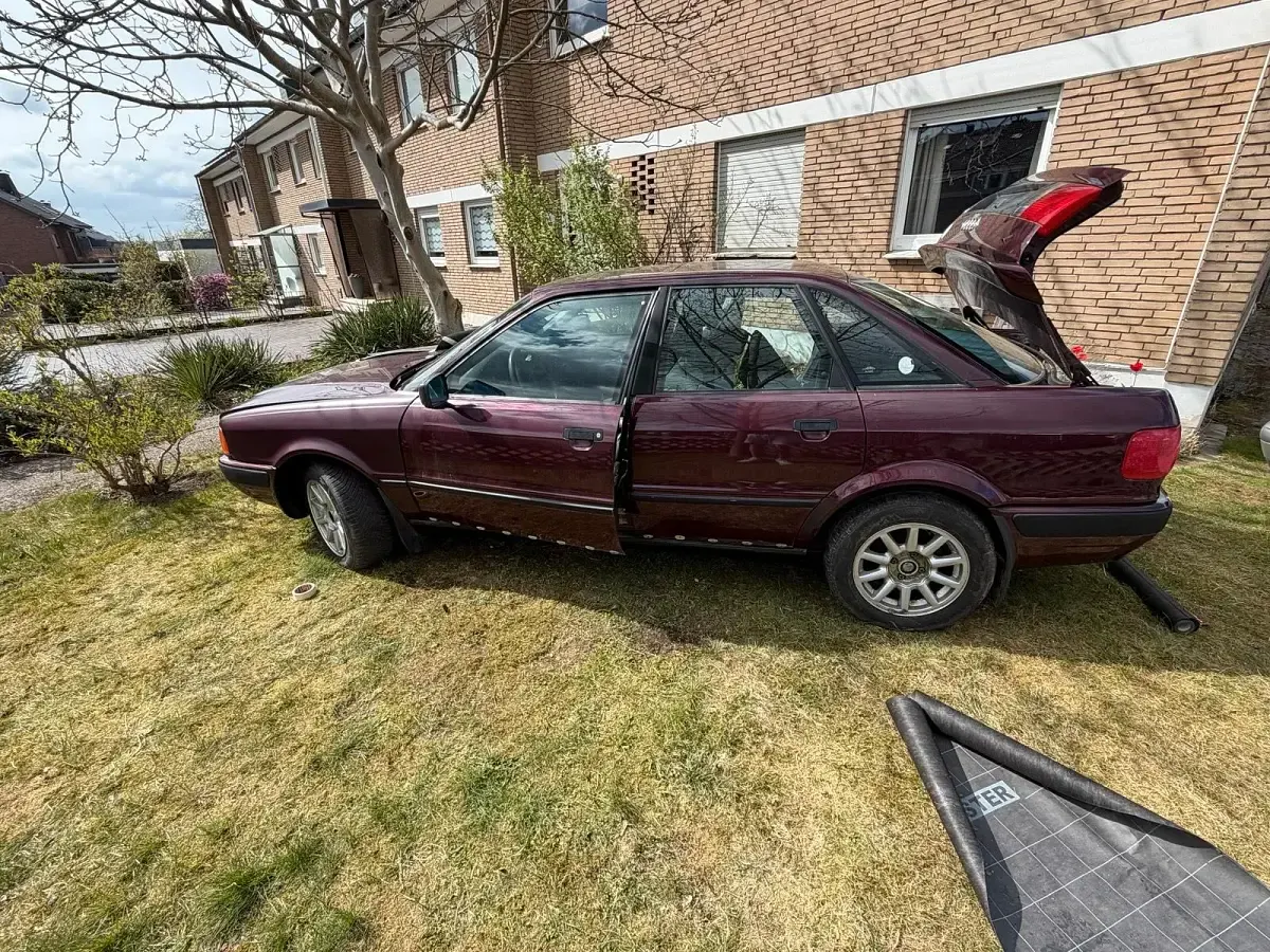 Gebraucht Audi 80 116 PS (85 kW) 1994 Andere farben Limousine