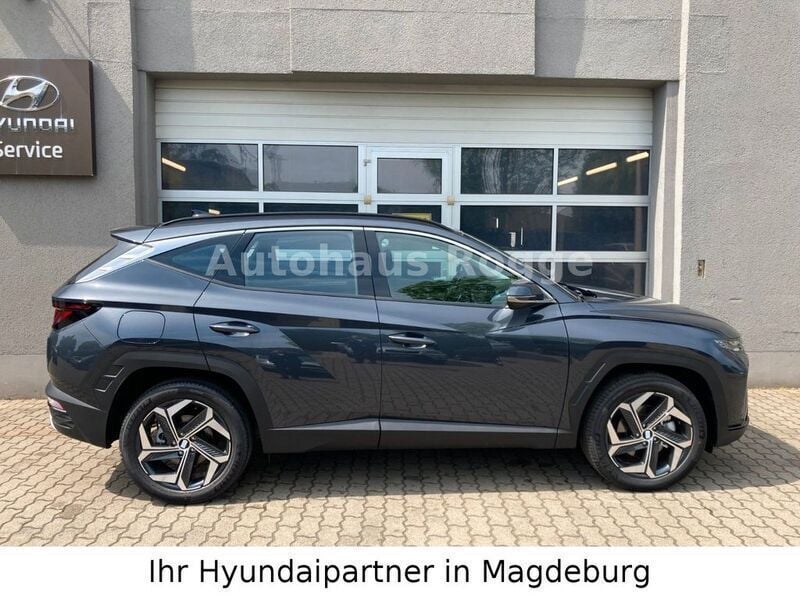 Gebraucht Hyundai Tucson 179 PS (131 kW) 2023 Dark knight / mic SUV