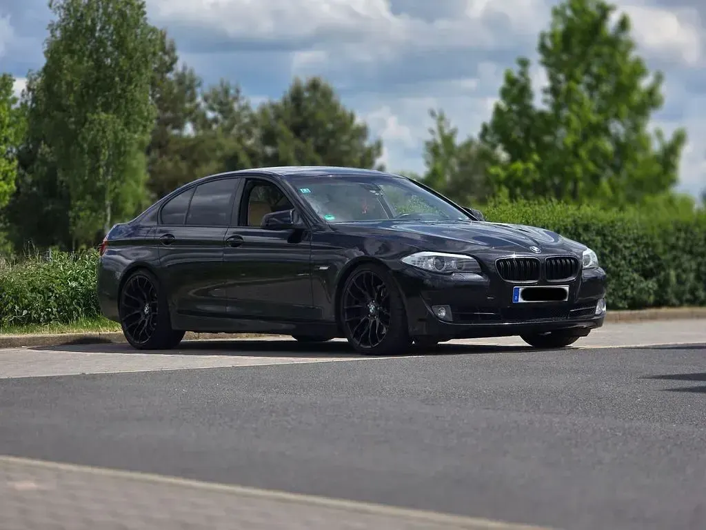 Gebraucht BMW 535 306 PS (225 kW) 2011 Schwarz Limousine