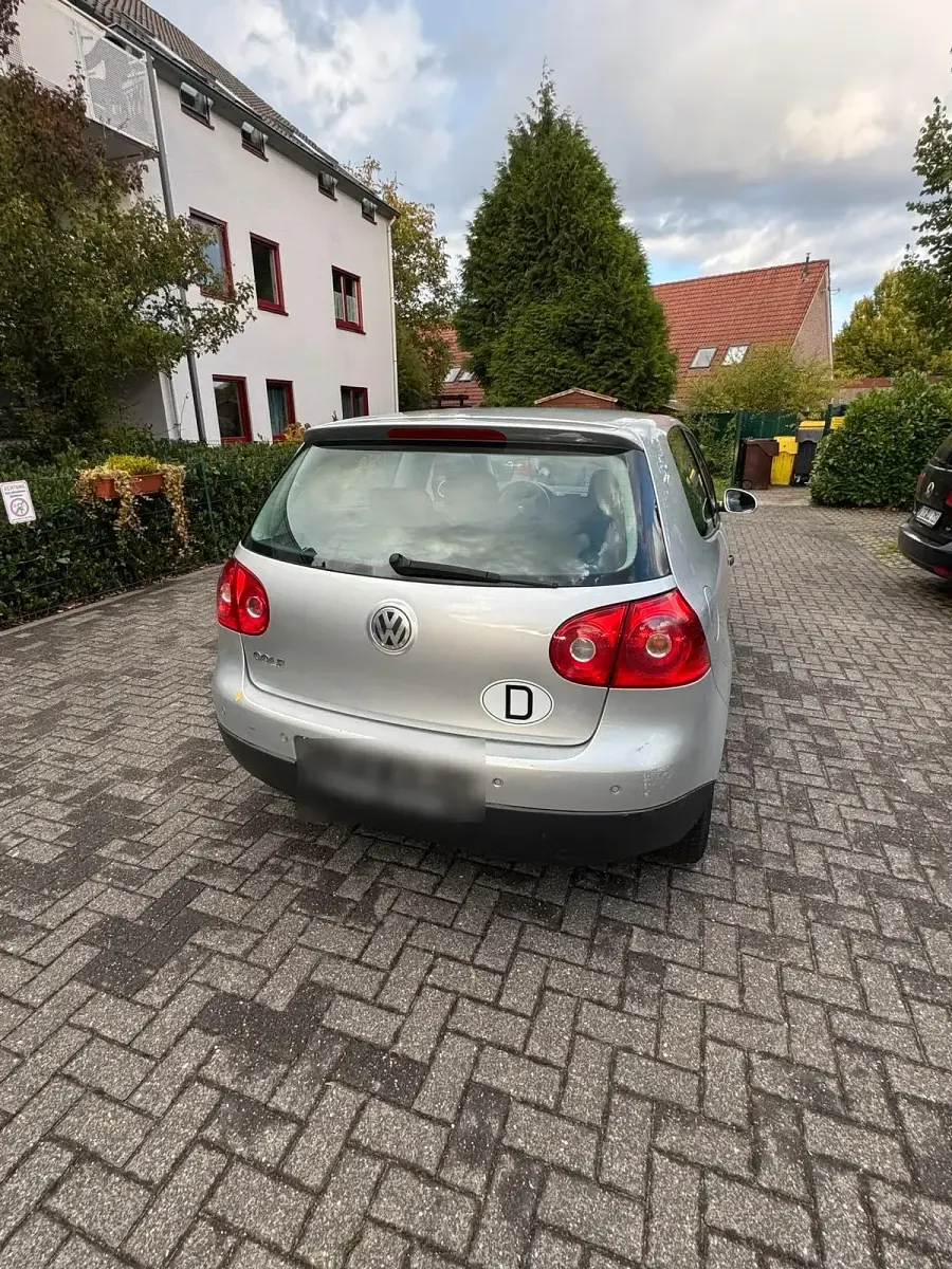 Gebraucht VW Golf V 75 PS (55 kW) 2005 Grau Kleinwagen