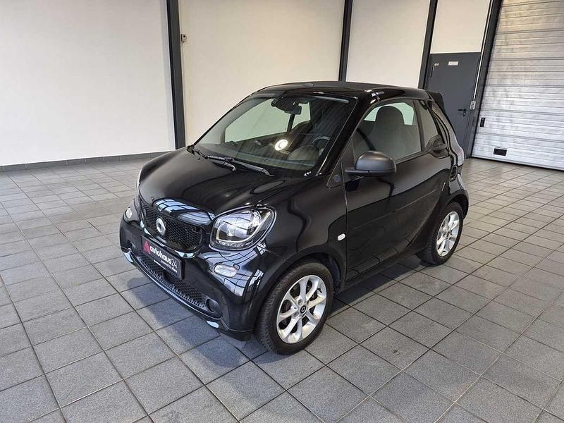 Gebraucht Smart ForTwo Electric Drive Passion 60 kW (82 PS) 2019 Schwarz Cabrio
