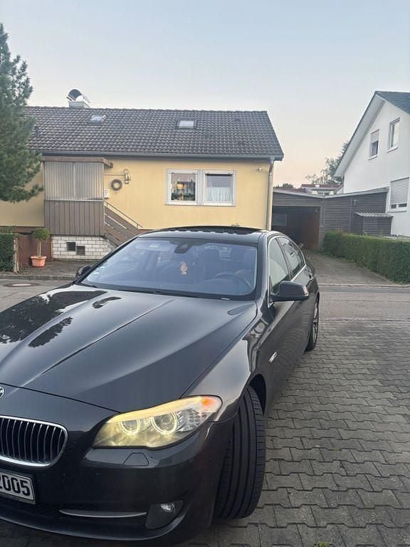 Gebraucht BMW 525 218 PS (160 kW) 2013 Schwarz Limousine