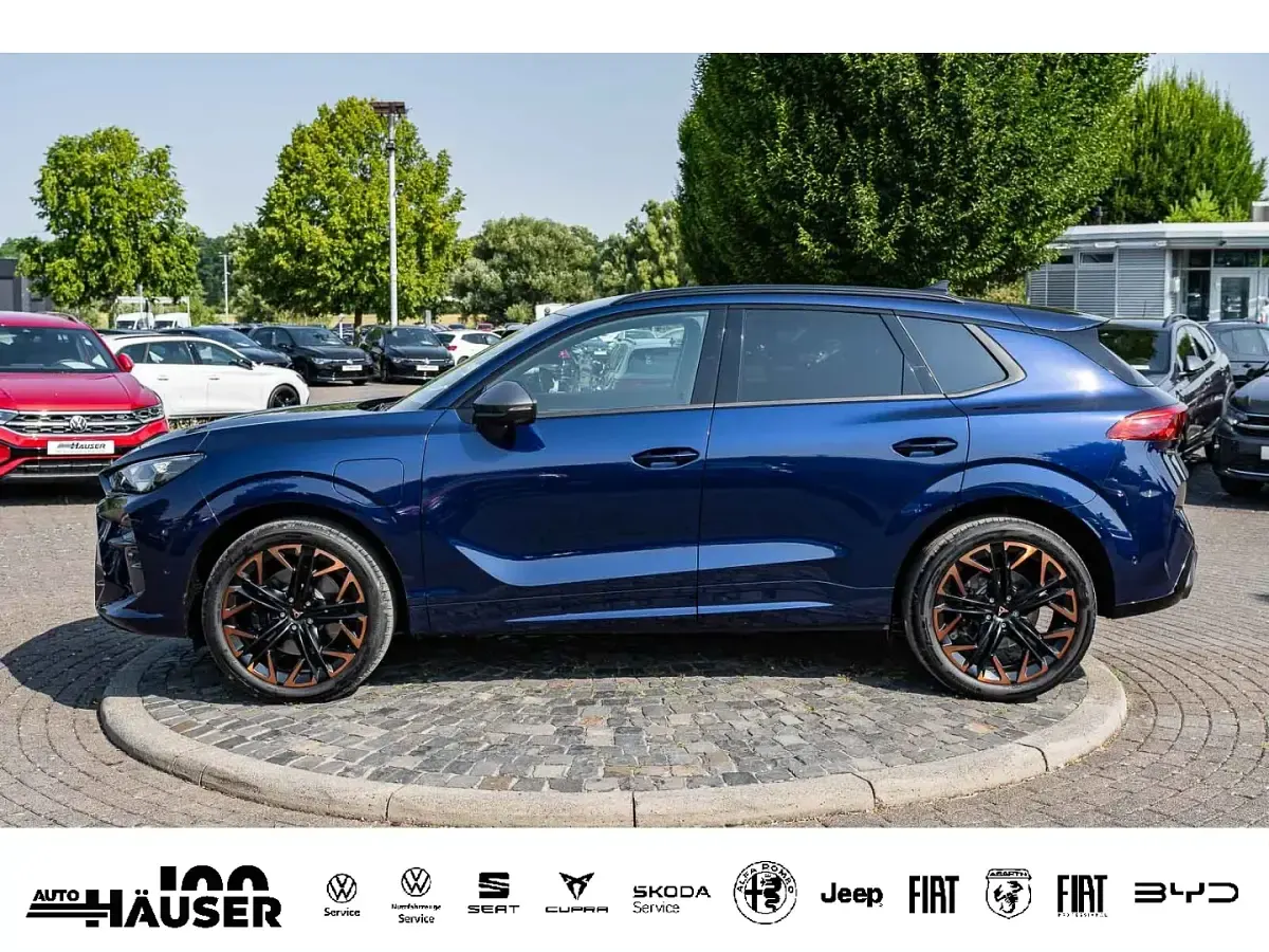 Neu Cupra Terramar VZ 272 PS (200 kW) 2026 Dunkelblau SUV