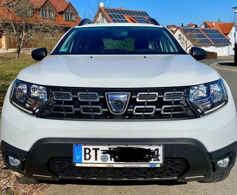 Gebraucht Dacia Duster Comfort 131 PS (96 kW) 2020 Weiß SUV