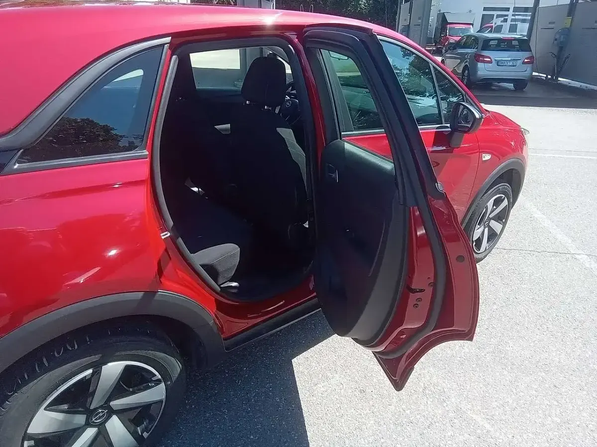Gebraucht Opel Astra 105 PS (77 kW) 2019 Lava rot Kleinwagen