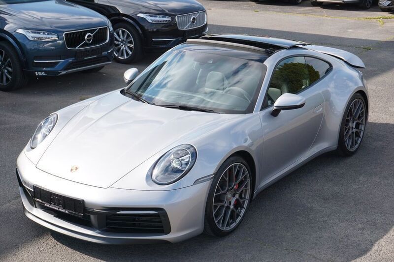 Gtsilber metallic Gebraucht 2019 Porsche 992 Coupé | 117.992 € (Etwas zu teuer) - Bild 1/4