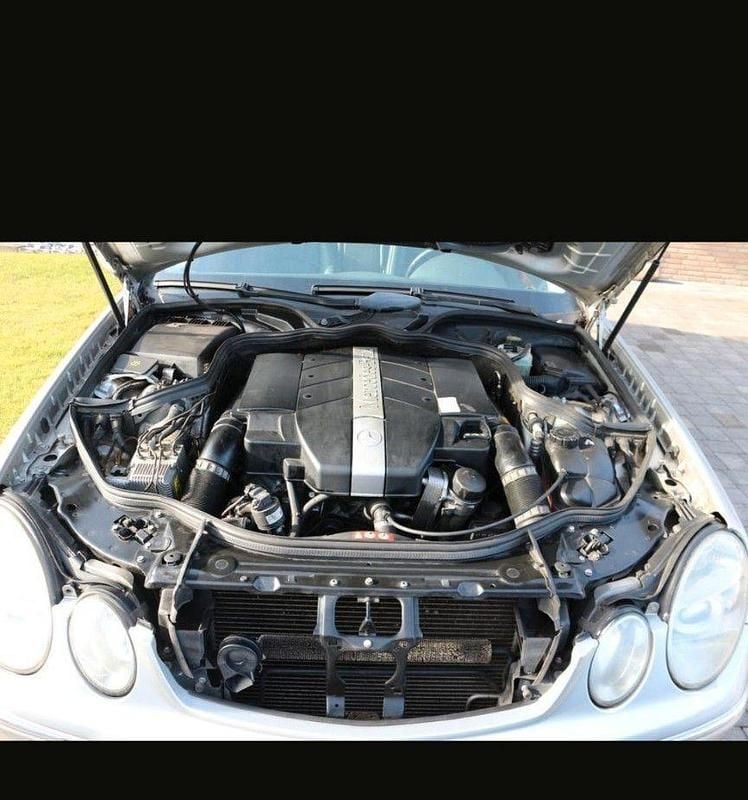 Gebraucht Mercedes E240 Elegance 177 PS (130 kW) 2004 Silber Kombi