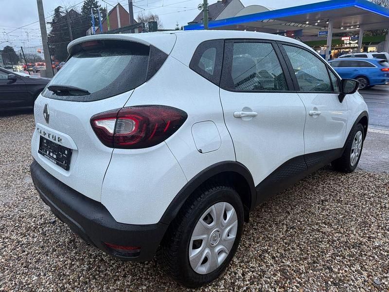 Gebraucht Renault Captur Life 90 PS (66 kW) 2017 Other SUV