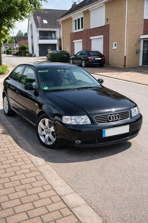 Gebraucht Audi A3 Attraction 102 PS (75 kW) 2003 Schwarz Kleinwagen