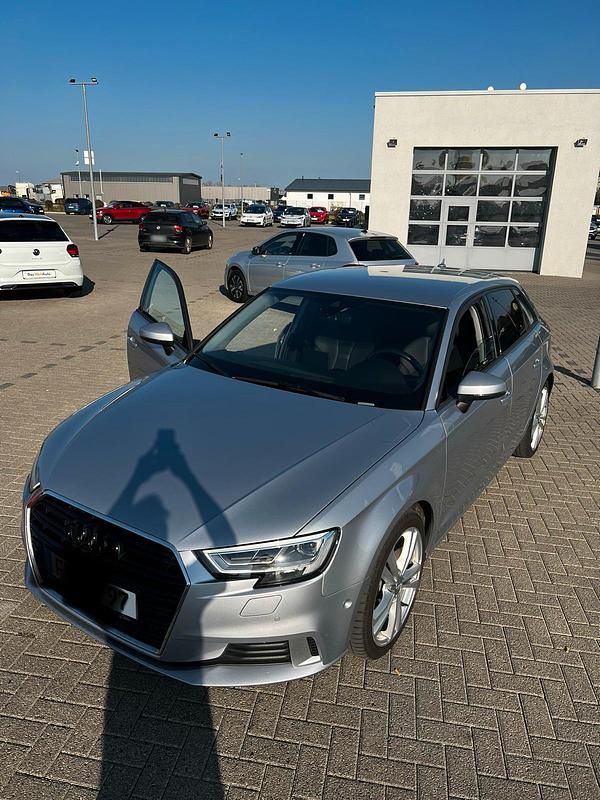 Gebraucht Audi A3 Sport 150 PS (110 kW) 2016 Silber Kombi