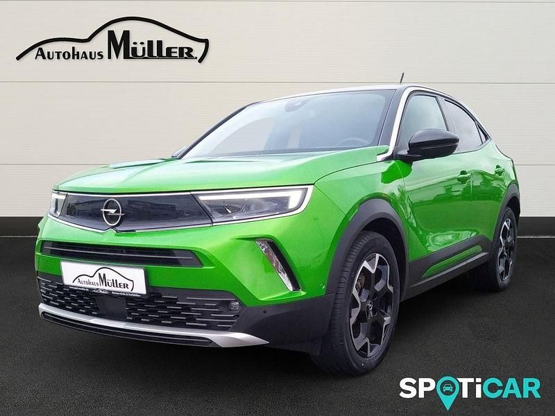 Matcha green/ikone gruen Gebraucht 2022 Opel Mokka-e Ultimate SUV | 19.445 € (Etwas zu teuer) - Bild 1/4