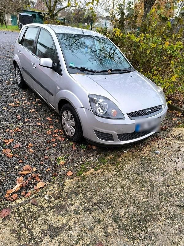 Gebraucht Ford Fiesta 68 PS (50 kW) 2008 Kleinwagen