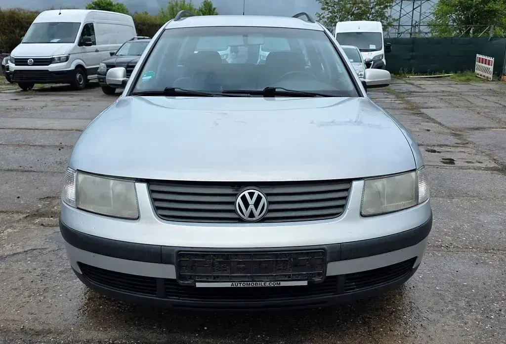 Gebraucht VW Passat Comfortline 150 PS (110 kW) 2000 Silber Kombi