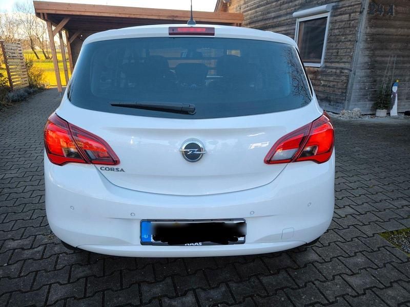 Gebraucht Opel Corsa drive 90 PS (66 kW) 2016 Weiß Kleinwagen