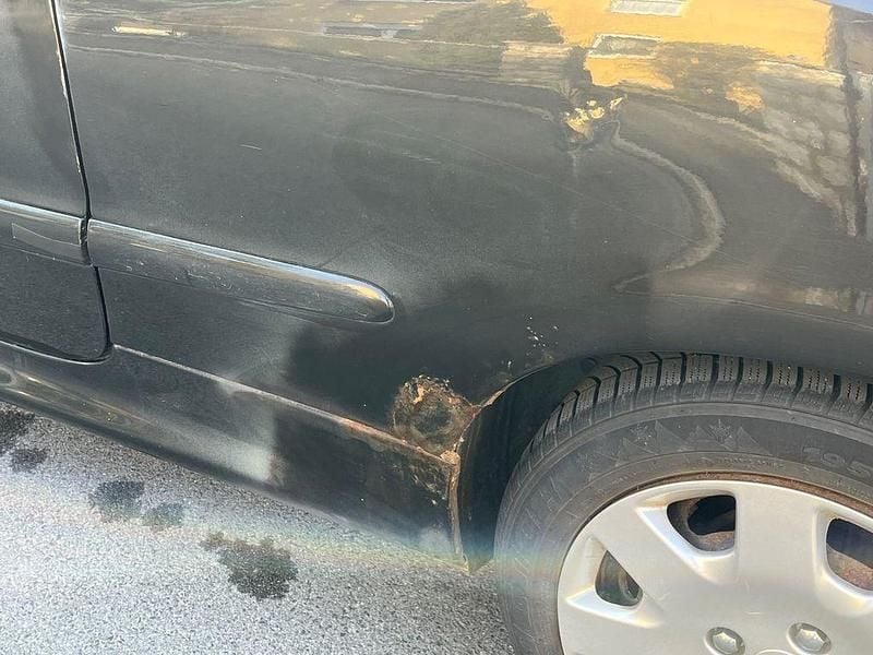 Gebraucht Peugeot 206 CC Sport 109 PS (80 kW) 2005 Schwarz Cabrio