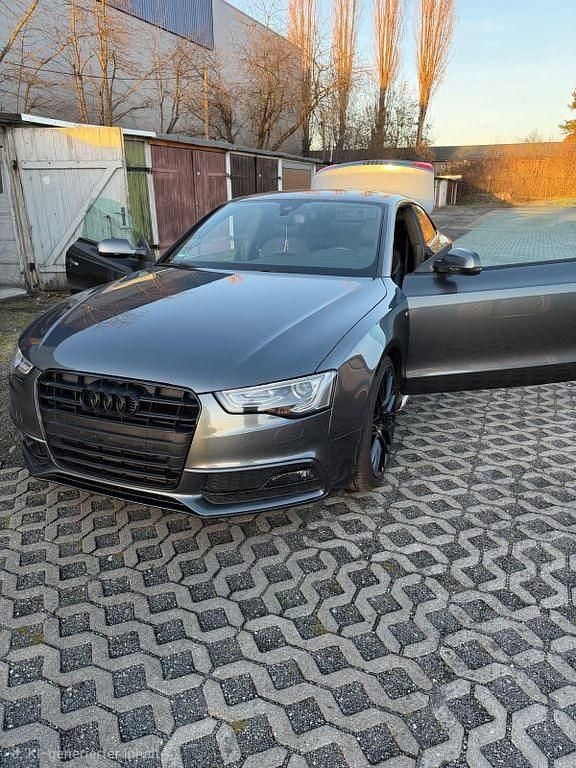 Gebraucht Audi A5 Sport 224 PS (164 kW) 2013 Grau Coupé
