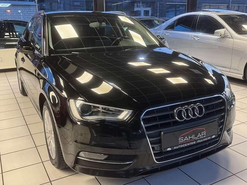 Gebraucht Audi A3 Ambiente 122 PS (89 kW) 2013 Schwarz Kleinwagen