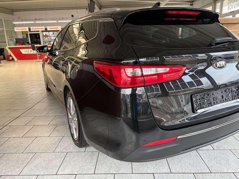 Gebraucht Kia Optima 163 PS (119 kW) 2017 (abp) auroraschwarz met. Kombi