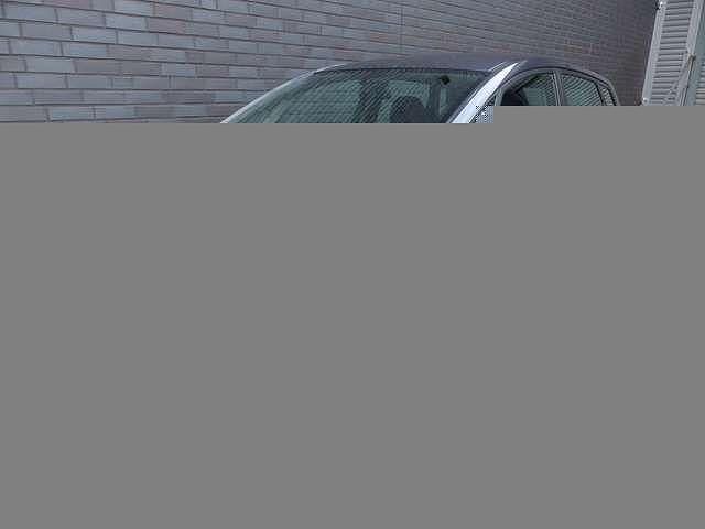Gebraucht Kia Venga 90 PS (66 kW) 2014 Grau Kleinwagen