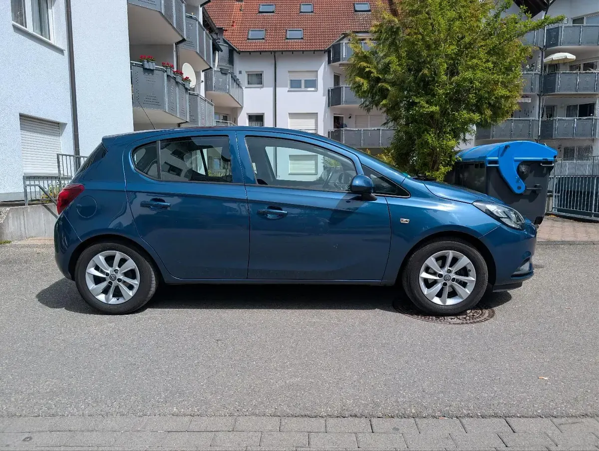 Gebraucht Opel Corsa drive 90 PS (66 kW) 2016 Blau Kleinwagen