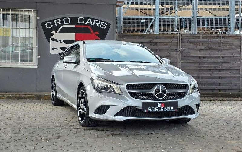 Gebraucht Mercedes CLA200 156 PS (114 kW) 2014 Polarsilber Kombi