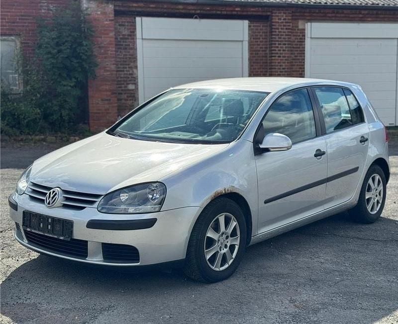 Silber Gebraucht 2004 VW Golf IV Limousine | 1.299 € (Superpreis) - Bild 1/4