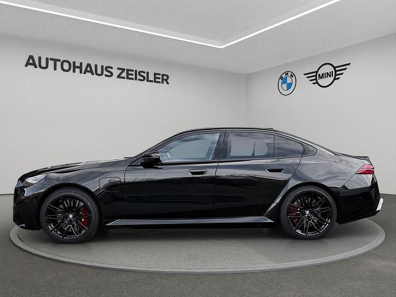 Neu BMW M5 Performance 727 PS (534 kW) 2026 Schwarz Limousine